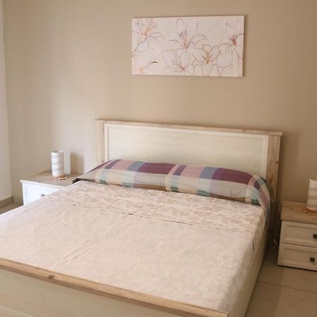 Casavera Apartment Acireale Luaran gambar
