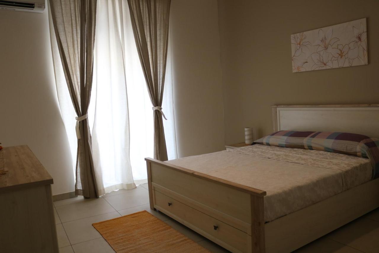 Casavera Apartment Acireale Luaran gambar