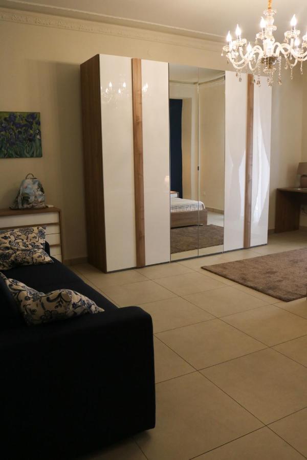 Casavera Apartment Acireale Luaran gambar